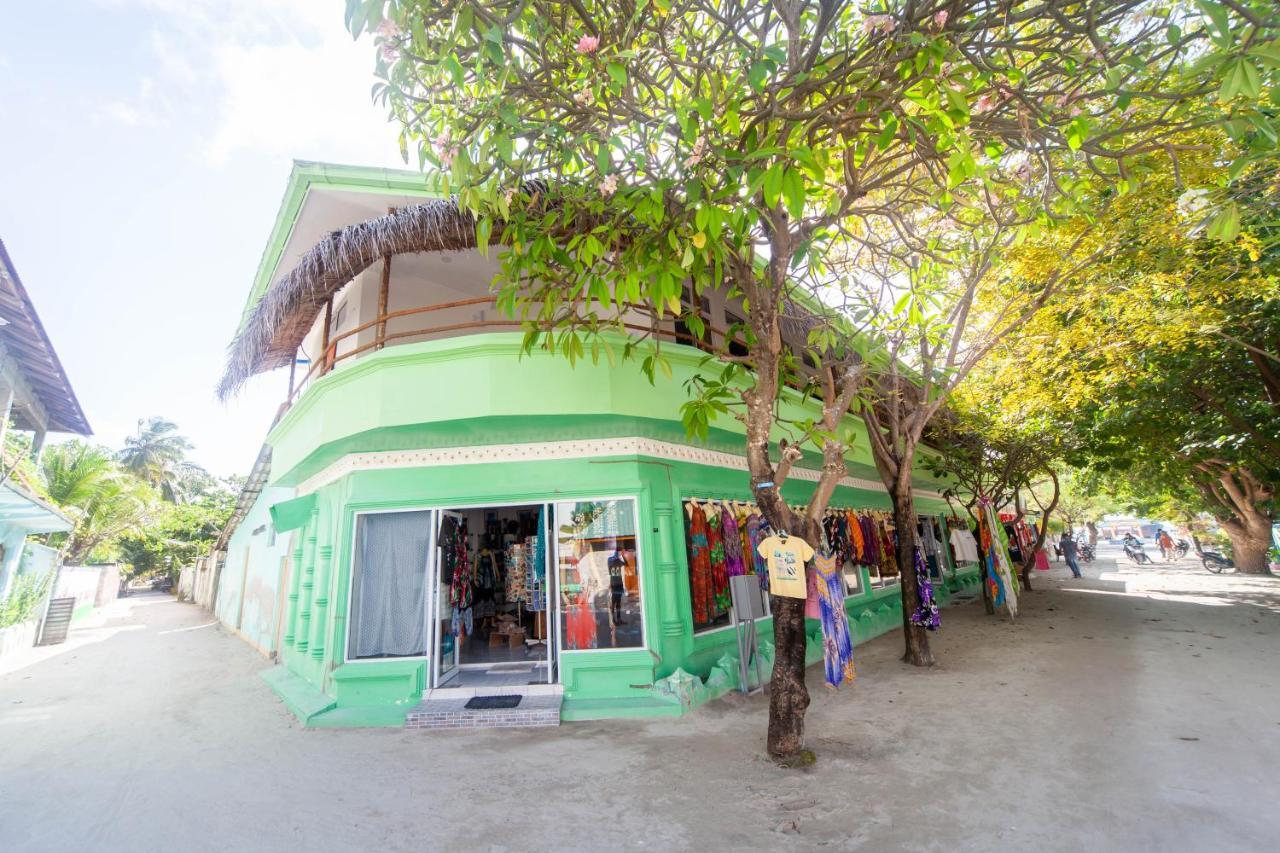 Dhangethi Inn Luaran gambar